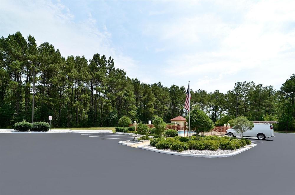 Red Roof Inn & Suites Jackson - Richland Buitenkant foto