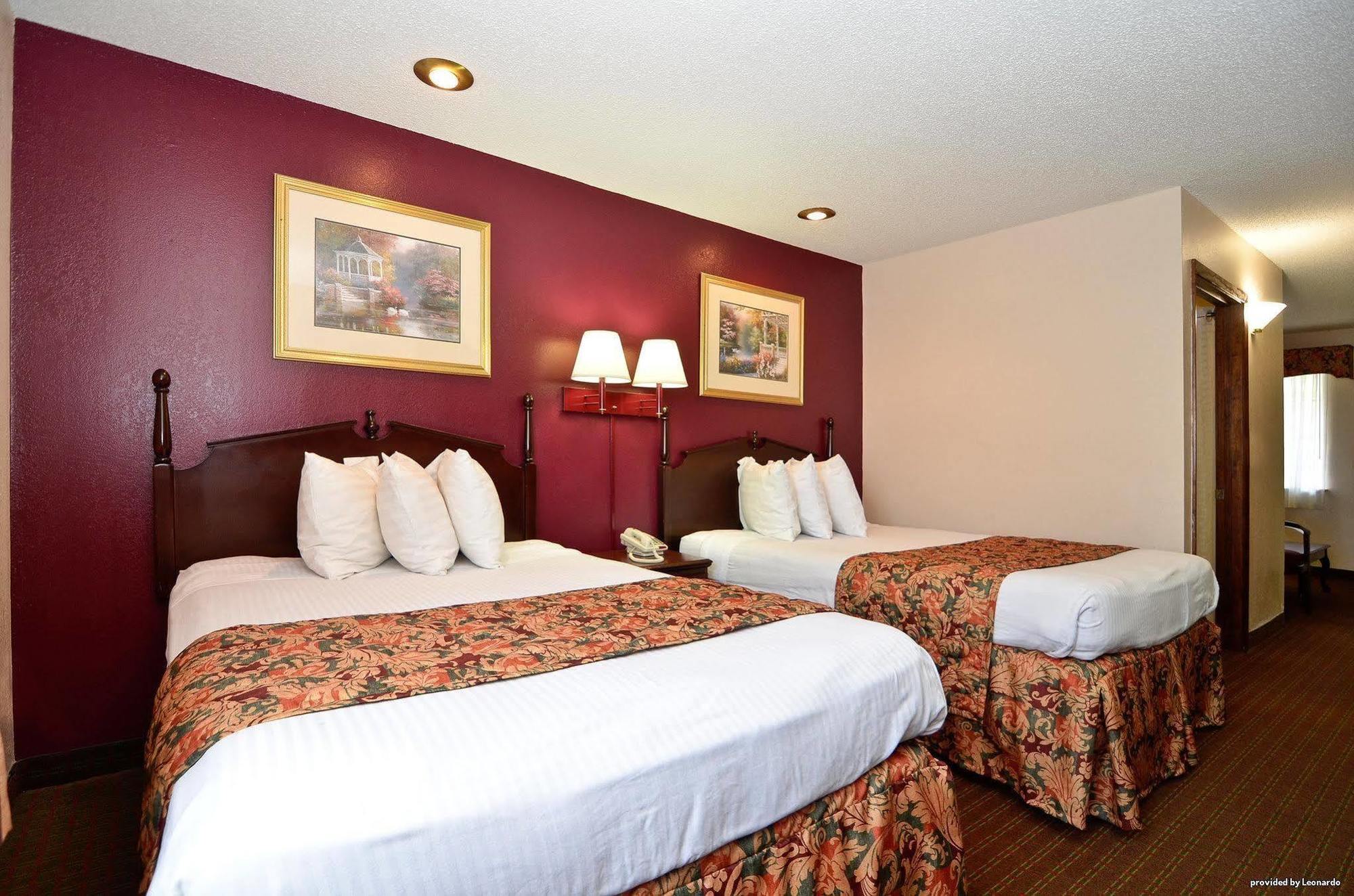 Red Roof Inn & Suites Jackson - Richland Buitenkant foto